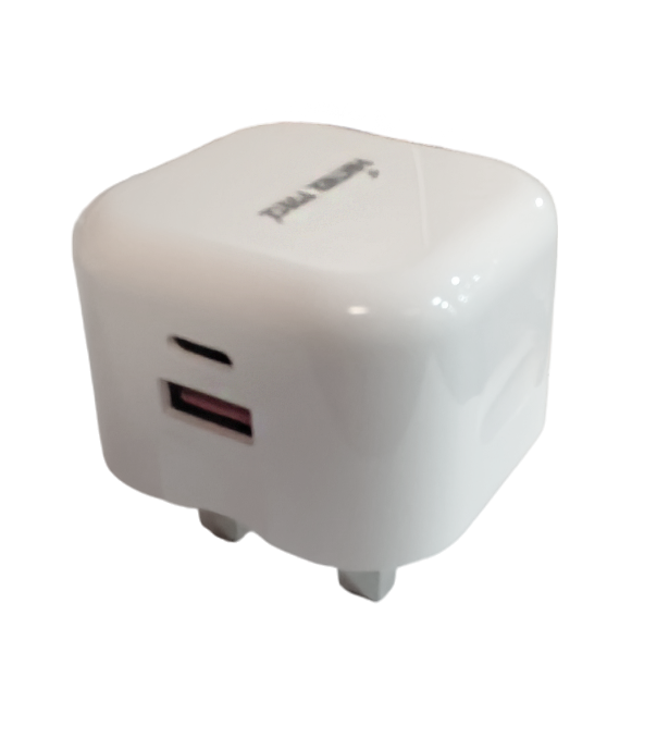 PANTHER FORCE STRAIGHT PIN 20W PLUG WITH USB-C & USB-A PANTHER FORCE STRAIGHT PIN 20W PLUG WITH USB-C & USB-A